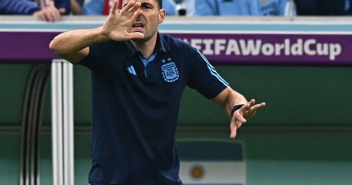 Argentina S Scaloni On Cusp Of Joining World Cup Coaching Greats