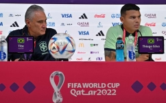 Brazil's coach Tite (left) and defender Thiago Silva attend a press conference at the Qatar National Convention Center (QNCC) in Doha on November 23, 2022. (Photo by NELSON ALMEIDA / AFP)