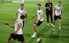 Poland's Grzegorz Krychowiak and Matty Cash in action during their FIFA World Cup Qatar 2022 training at Al Kharaitiyat SC Training Facilities in Umm Salal, Qatar, on November 18, 2022. REUTERS/Ibraheem Al Omari