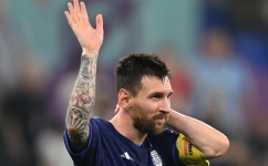 Argentina’s Lionel Messi waves to supporters after their win over Poland: AFP/Andrej Isakovic