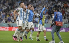 Argentina players celebrate their victory over the Netherlands: AFP/Juan Mabromata
