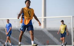 England's forward Raheem Sterling takes part in a training session at Al Wakrah SC Stadium in Al Wakrah on November 28, 2022. (Photo by Paul ELLIS / AFP)