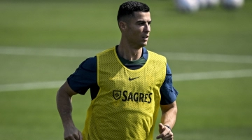 Portugal forward Cristiano Ronaldo trains in Doha on November 21: AFP/Patricia De Melo Moreira