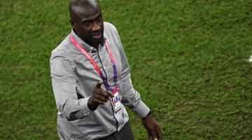 Ghana's coach Otto Addo gestures on the touchline during the Qatar 2022 World Cup Group H match against Uruguay at the Al-Janoub Stadium in Al-Wakrah, south of Doha on December 2, 2022. (Photo by Philip FONG / AFP)