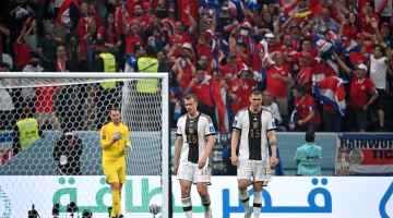 Germany's players react after Costa Rica scored their second goal during the match against Costa Rica at the Al-Bayt Stadium in Al Khoron December 1, 2022. (Photo by Ina Fassbender / AFP)
