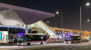 The total number of bus service users exceeded 7.368 million passengers, in addition to 315,122 taxi trips