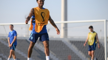England's forward Raheem Sterling takes part in a training session at Al Wakrah SC Stadium in Al Wakrah on November 28, 2022. (Photo by Paul ELLIS / AFP)