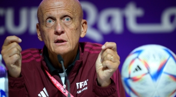 FIFA referees committee chairman Pierluigi Collina addresses a press conference at the Qatar National Convention Center (QNCC) in Doha on November 18, 2022. (Photo by Anne-Christine POUJOULAT / AFP)