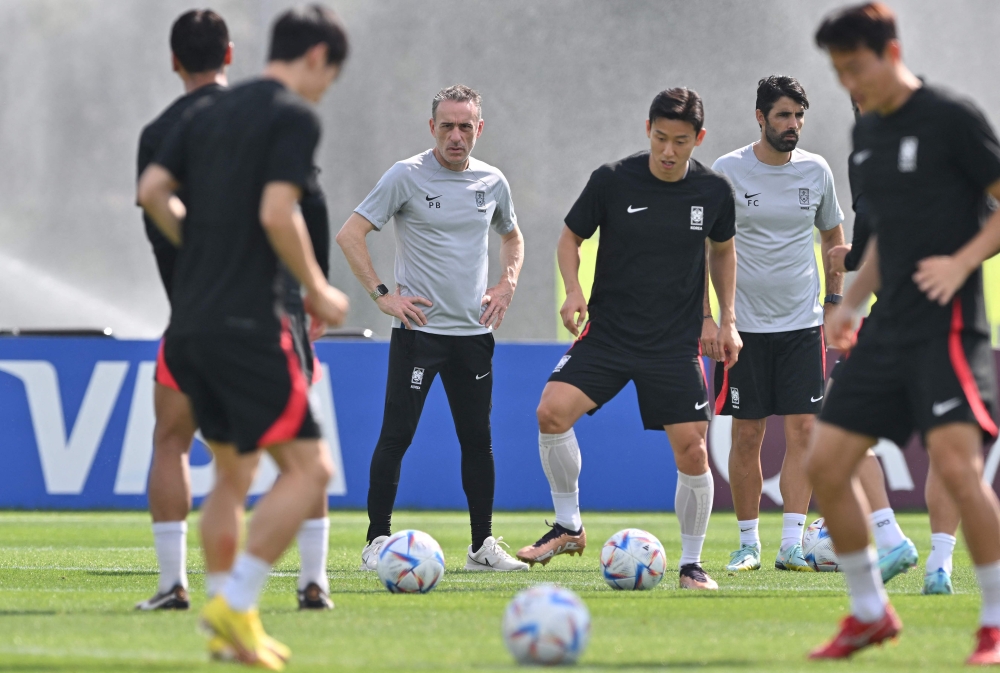 South Korea boss blasts 'lack of common sense' after World Cup red card |  Qatar Cup 2022