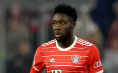 الكندي ألفونسو ديفيز