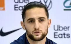 أدريان رابيو