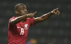 المهاجم القطري المعز علي