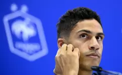 مدافع المنتخب الفرنسي رافائيل فاران