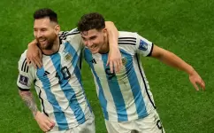 فرحة لاعبي الأرجنتين بالفوز على كرواتيا