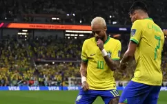 فرحة لاعبي البرازيل في مباراة كوريا الجنوبية