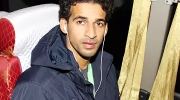 نجم المنتخب العماني السابق عماد الحوسني
