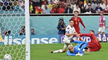 جانب من مباراة كوستاريكا وإسبانيا