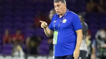 لويس فرناندو سواريز مدرب كوستاريكا