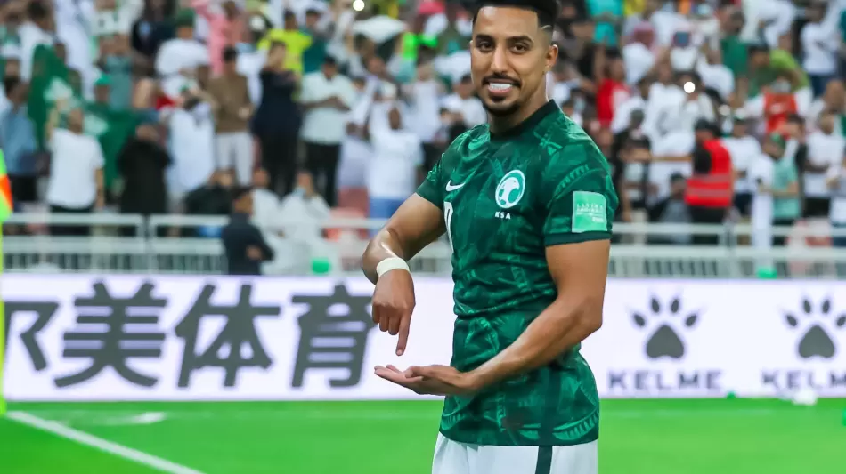 سالم الدوسري أحد نجوم منتخب السعودية في كأس العالم