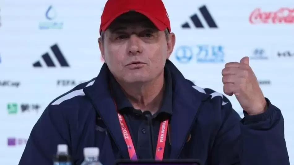 دراغان ستويكوفيتش مدرب المنتخب الصربي