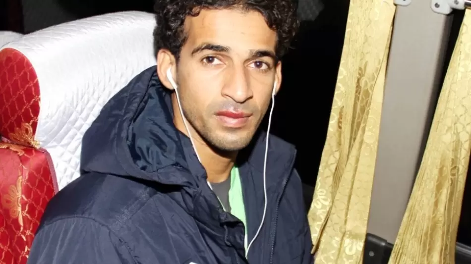 نجم المنتخب العماني السابق عماد الحوسني