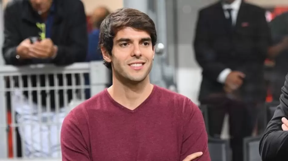 النجم البرازيلي السابق ريكاردو كاكا