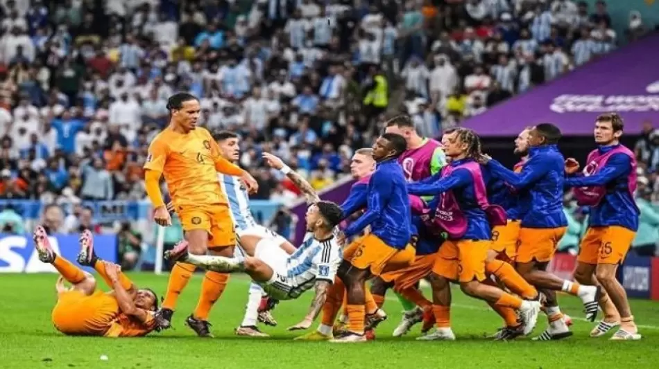 شجار مباراة هولندا و الأرجنتين