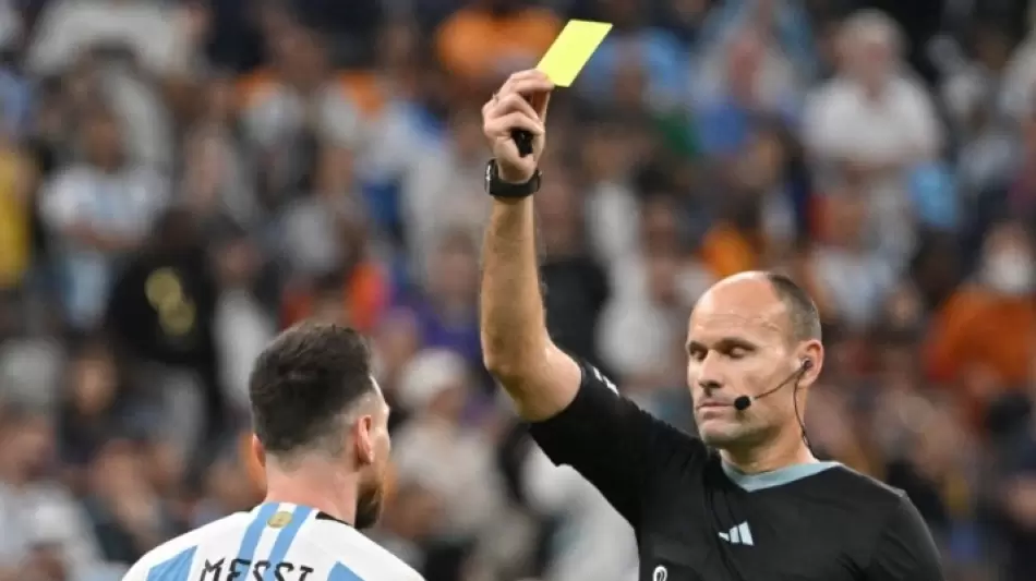 الحكم الإسباني ماتيو لاهوز