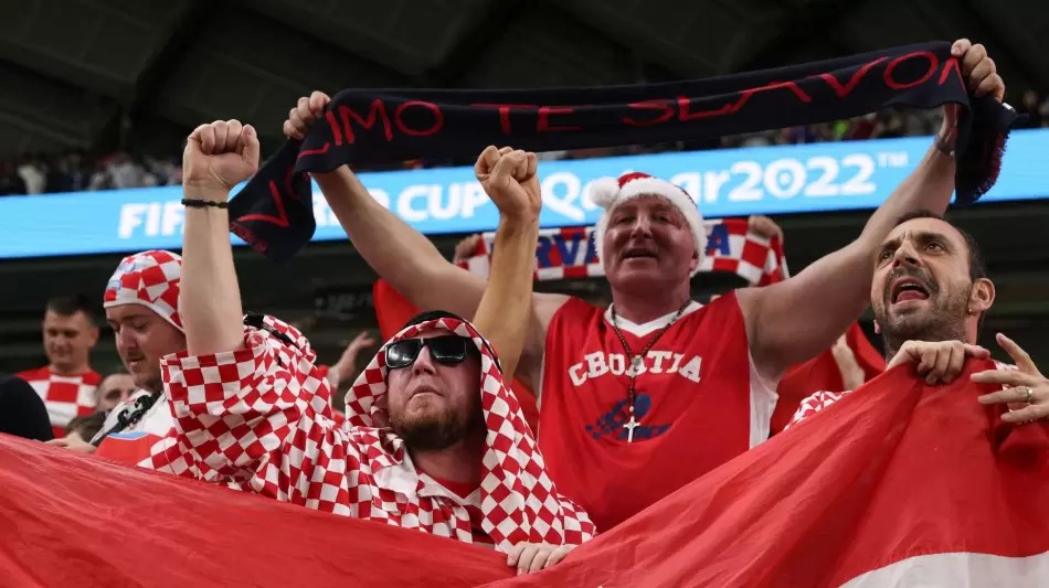 جماهير كرواتية بالمدرجات