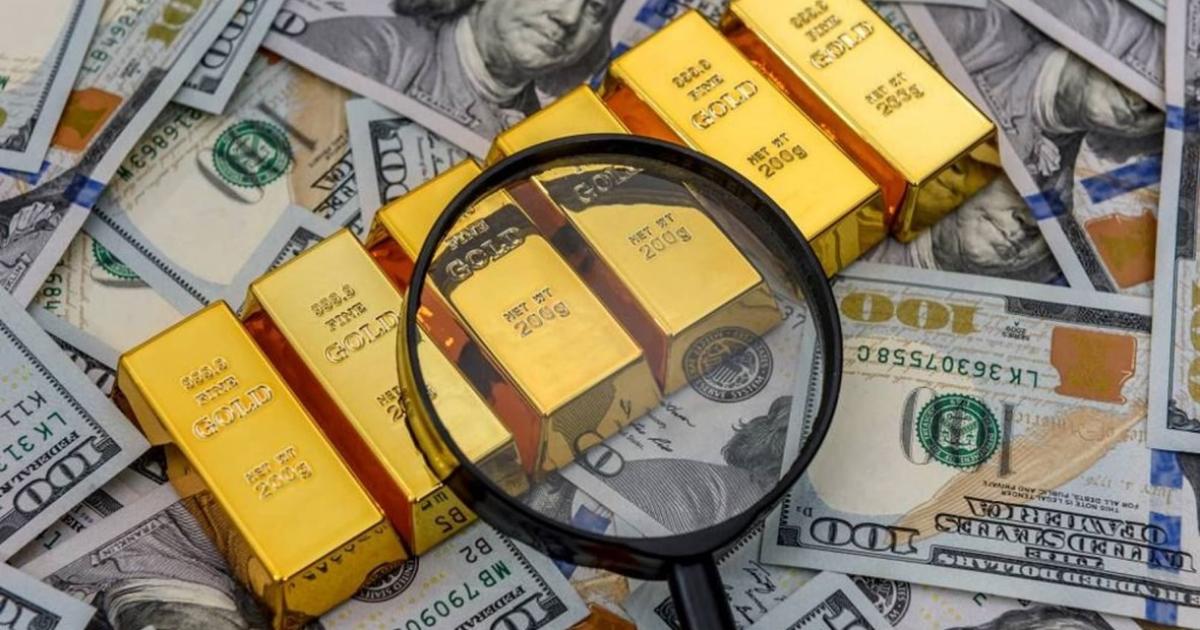 Gold Prices Surge to Highest Level in a Month on Weakening Dollar and Lower Treasury Bond Yields