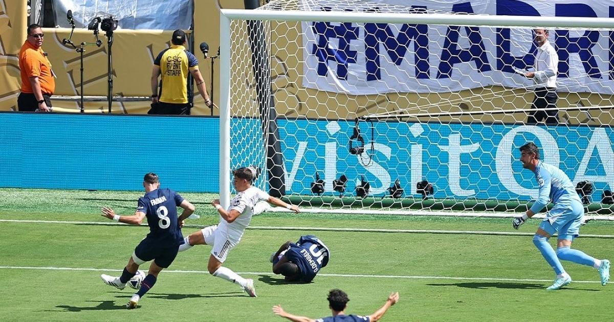 الذكاء الاصطناعي يساند باريس سان جيرمان