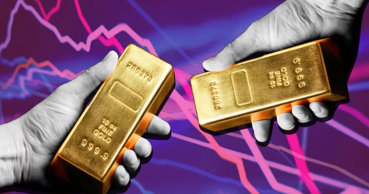 Gold Approaches Weekly Loss on Rate Worries