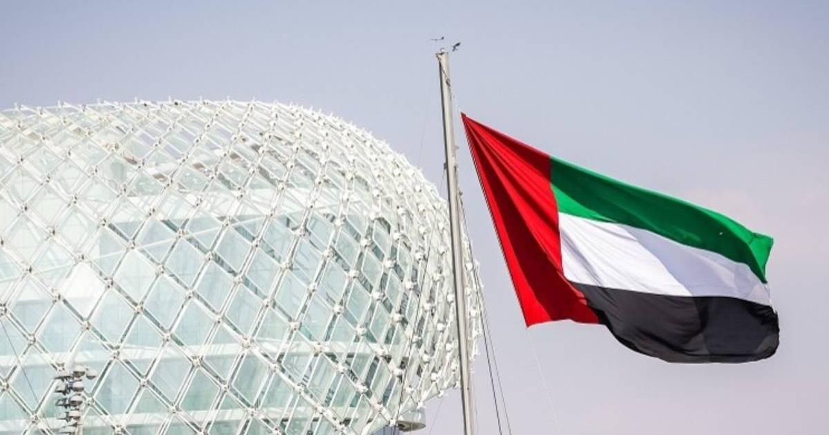 الإمارات تعلن التعامل مع 23 صاروخا باليستيا و56 مسيرة