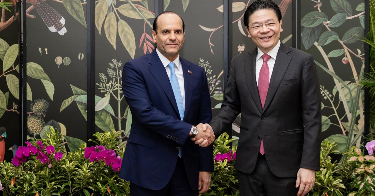 Singapore PM Meets Defence Minister