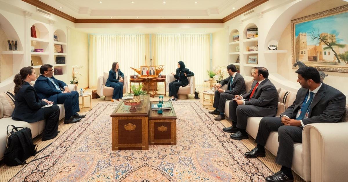 وكيل وزارة العمل يلتقي بنظيره الفلبيني ومسؤول عالمي