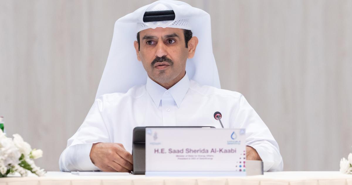 وزير الدولة لشؤون الطاقة يؤكد ضرورة مواصلة جهود تطوير الكوادر الوطنية