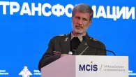 القائد العام للجيش الإيراني أمير حاتمي