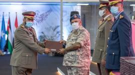 كلية جوعان بن جاسم تحتفل بتخريج دورتين لذوي الرتب العليا