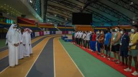 جانب من لقاء رئيس اللجنة الأولمبية القطرية بلاعبي الفريق الأولمبي للاجئين