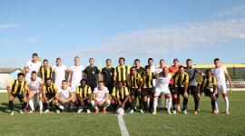 فريق قطر في معسكره الاعدادي الخارجي بمدينة بلجراد الصربية