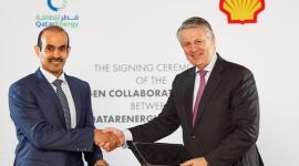 خلال توقيع الاتفاقية