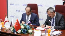 جانب من التوقيع