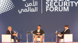 جانب من الحلقات النقاشية