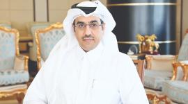 سعادة الدكتور علي بن صميخ المري وزير العمل