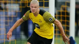 إيرلينغ هالاند لاعب فريق بوروسيا دورتموند الألماني