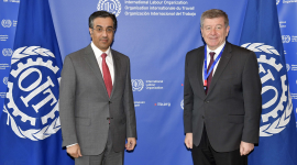 سعادة وزير العمل خلال لقاءه مدير عام منظمة العمل الدولية