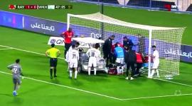 خلال تعرض اللاعب كوليبالي لازمة صحية