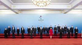 أصحاب الفخامة والسمو والسعادة رؤساء الدول والحكومات والوفود المشاركين