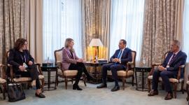 نائب رئيس مجلس الوزراء وزير الخارجية يجتمع مع نظرائه الإيراني والكندي والأردني