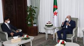 الرئيس الجزائري يستقبل رئيس مجلس إدارة مجموعة beIN الإعلامية